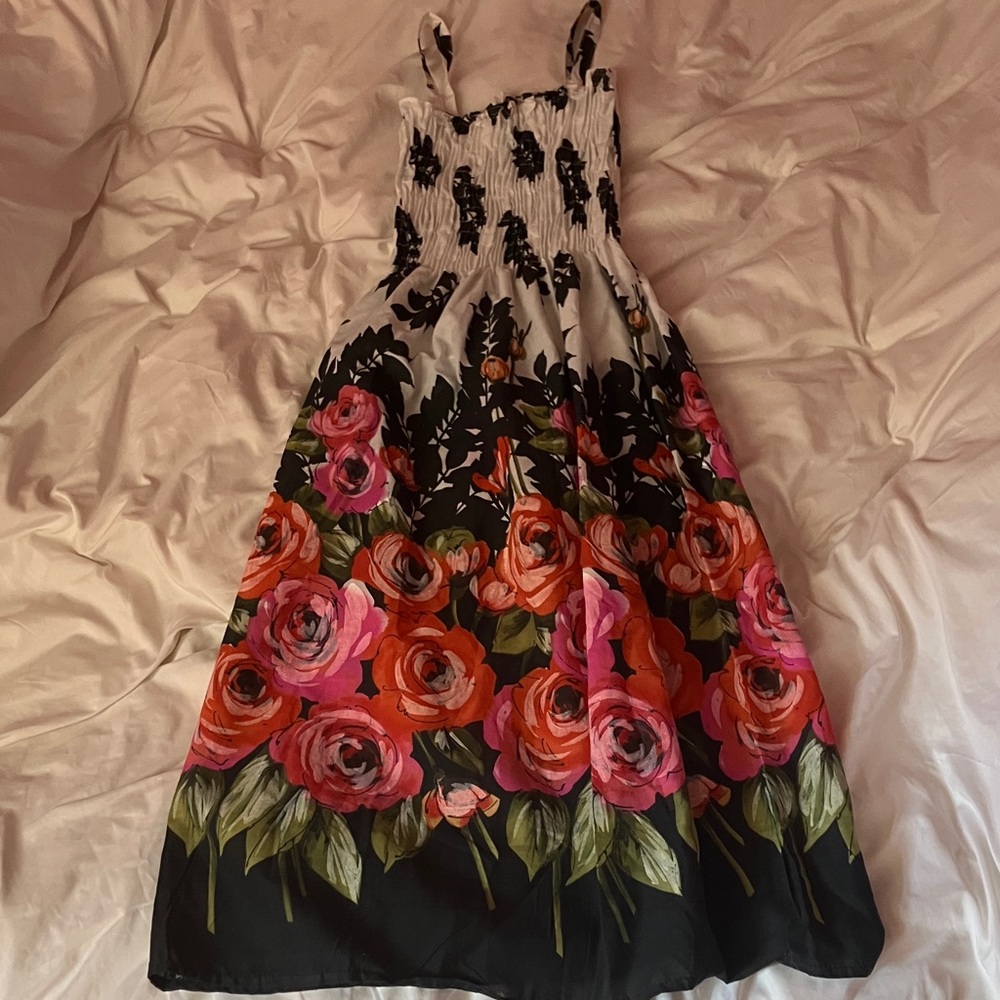 Floral Summer Dress with Pink and Black Accents